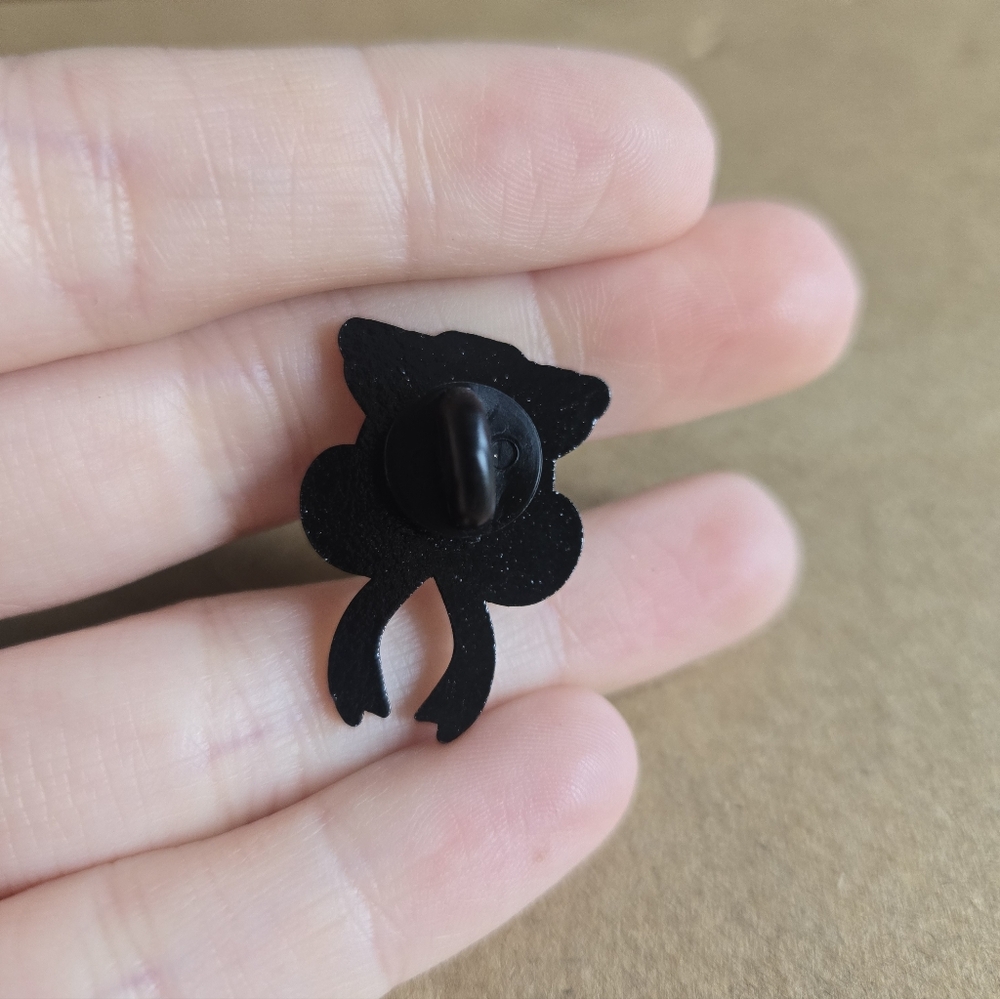 Skeleton Ribcage Bow Enamel Pin - Picture 3 of 3